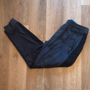 Men’s joggers
